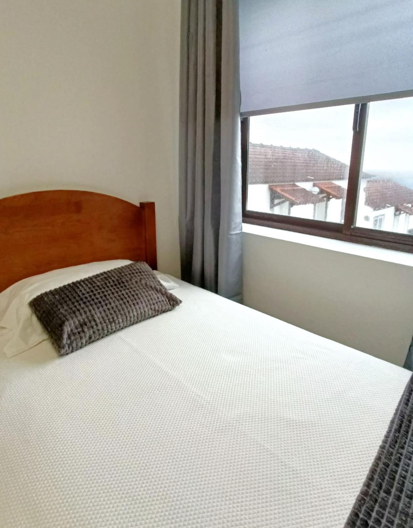 Ocean Front Rooms 奥尔塔 外观 照片