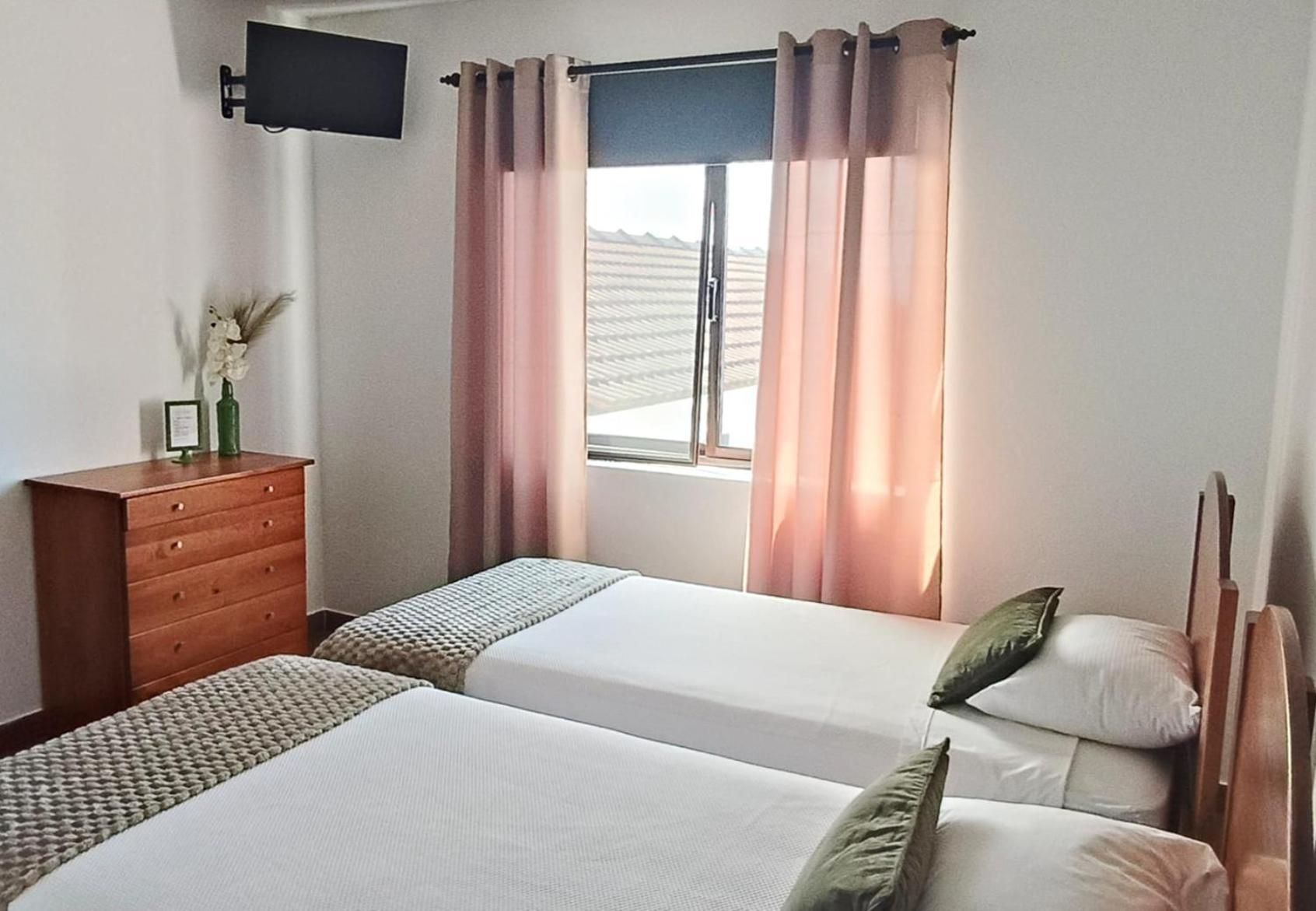 Ocean Front Rooms 奥尔塔 外观 照片